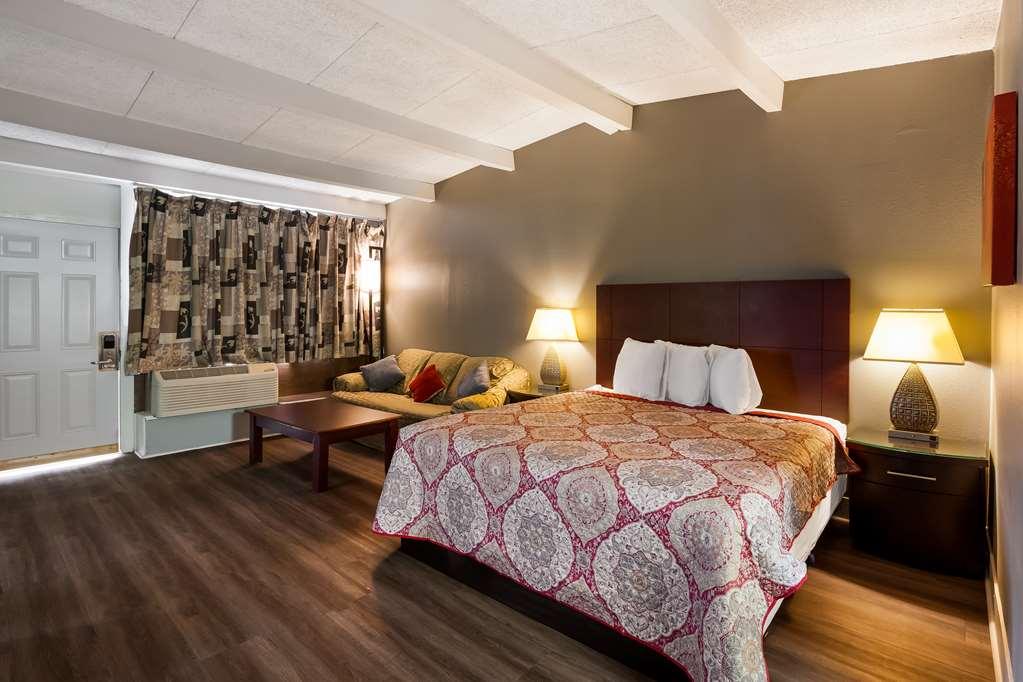 Knights Inn Fayetteville - Fort Bragg Pokoj fotografie
