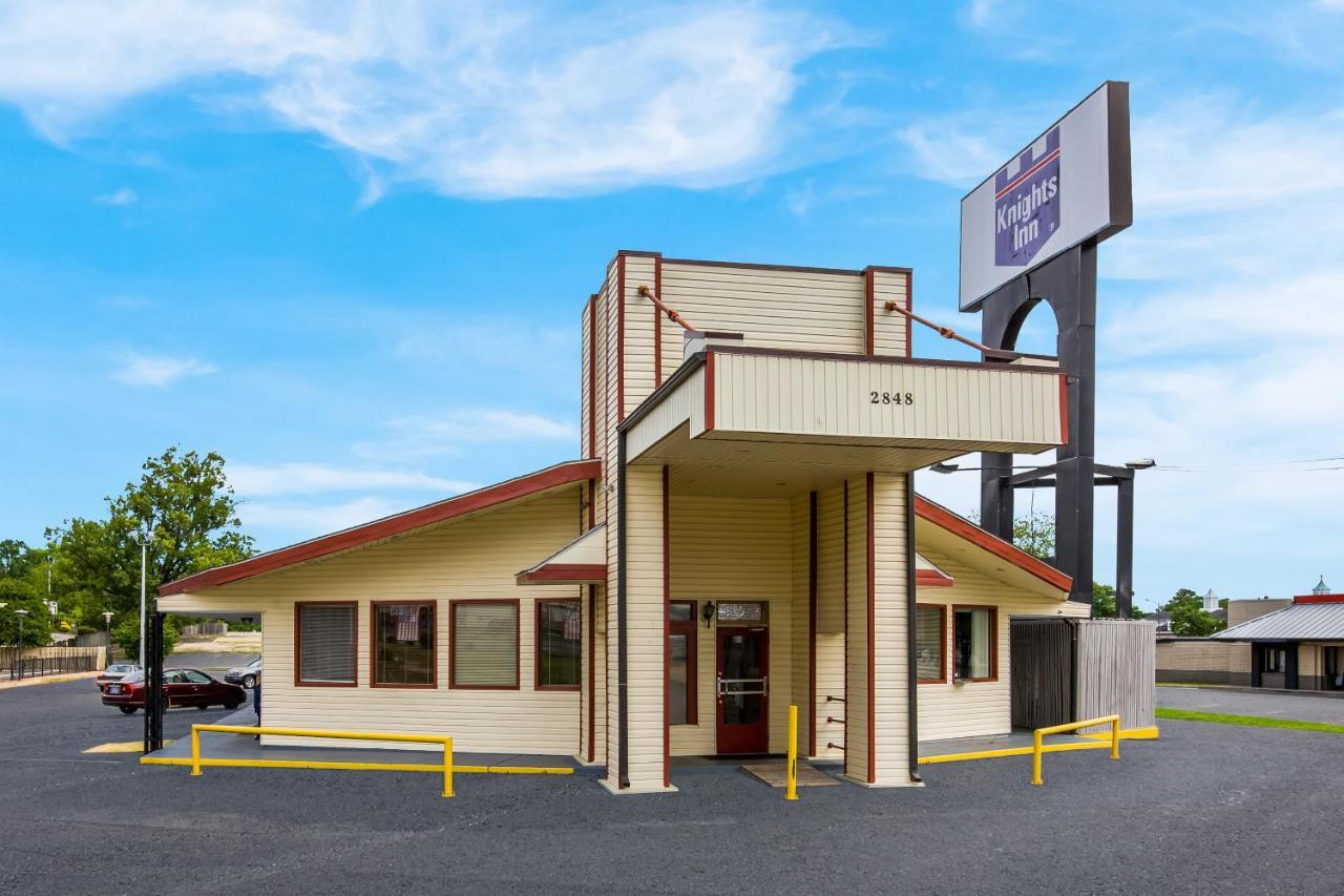 Knights Inn Fayetteville - Fort Bragg Exteriér fotografie