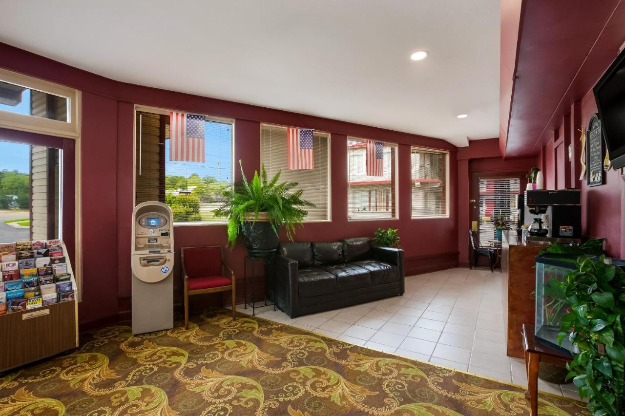 Knights Inn Fayetteville - Fort Bragg Exteriér fotografie